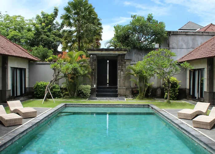 Bali Merita 4* ケロボカン